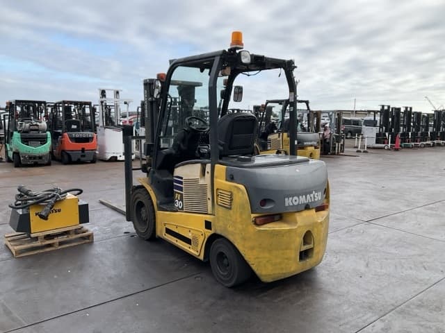 Battery Forklift — Auction (lot 8458-44022)
