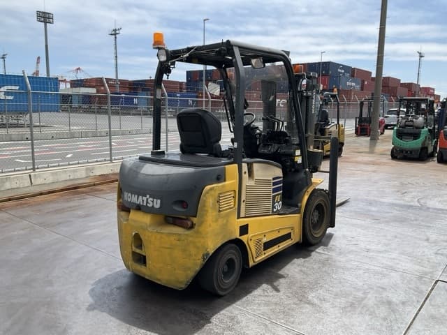 Battery Forklift — Auction (lot 8458-44023)