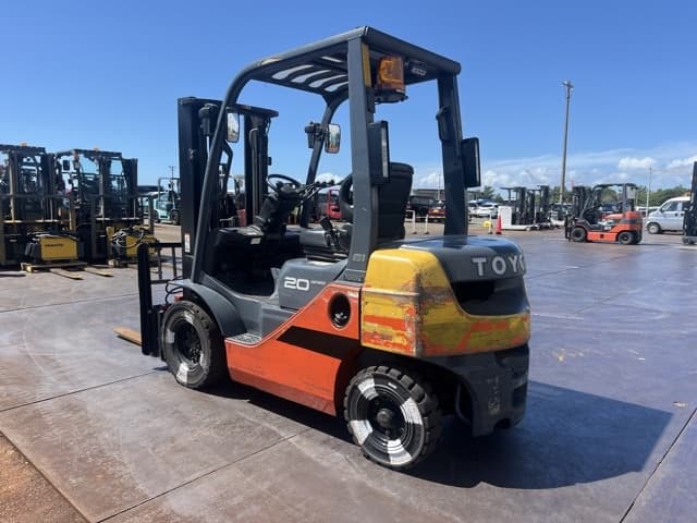 Forklift — Auction (lot 8458-44026)