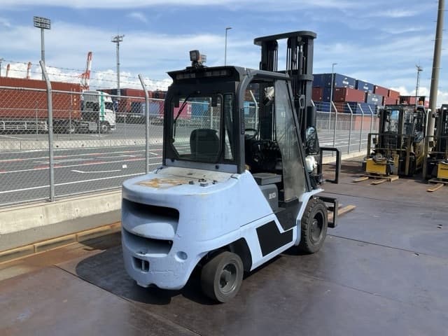 Forklift — Auction (lot 8458-44030)