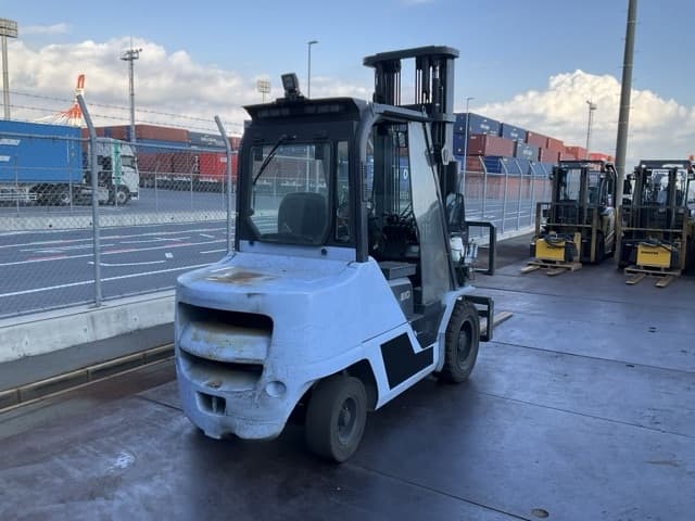 Forklift — Auction (lot 8458-44031)
