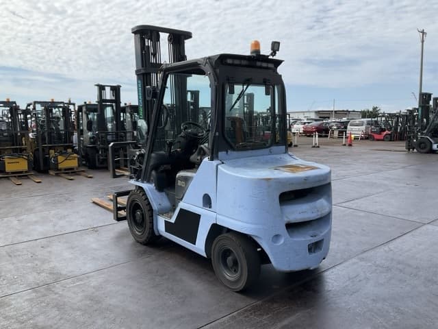 Forklift — Auction (lot 8458-44038)