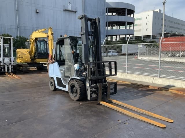 Forklift — Auction (lot 8458-44039)