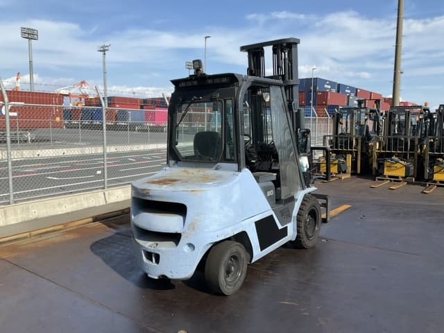 Forklift — Auction (lot 8458-44039)