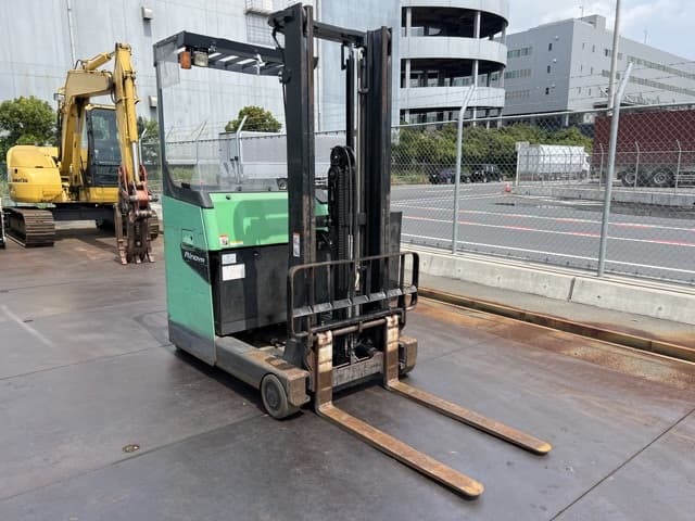 Reach Forklift — Auction (lot 8458-44041)