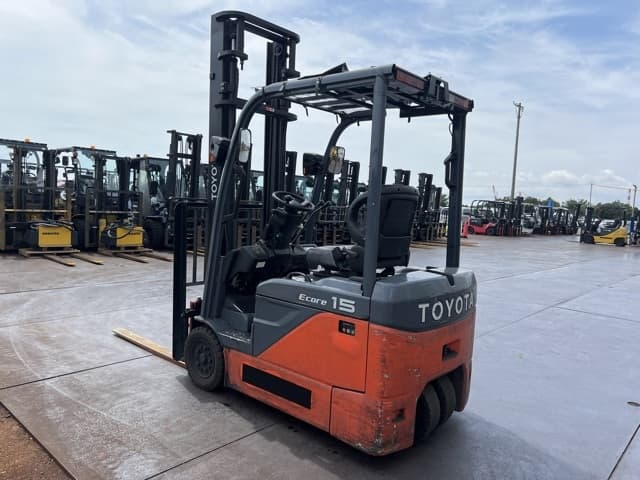 Battery Forklift — Auction (lot 8458-44044)