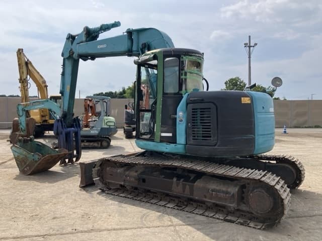 EXCAVATOR — Auction (lot 8458-449)