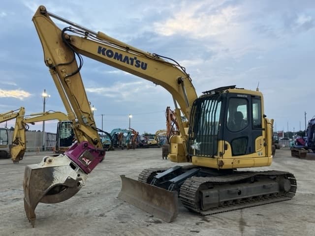 EXCAVATOR — Auction (lot 8458-451)