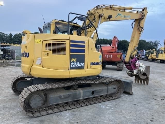 EXCAVATOR — Auction (lot 8458-451)