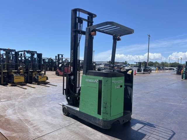 Reach Forklift — Auction (lot 8458-45802)