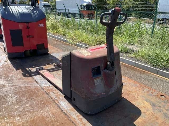 Forklift — Auction (lot 8458-45804)