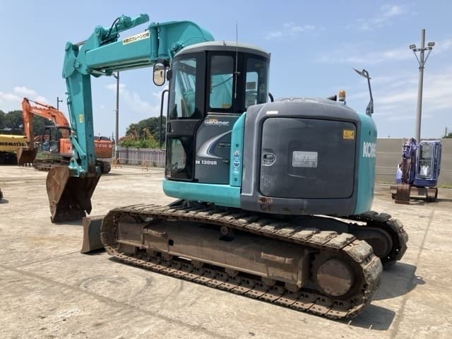EXCAVATOR — Auction (lot 8458-459)