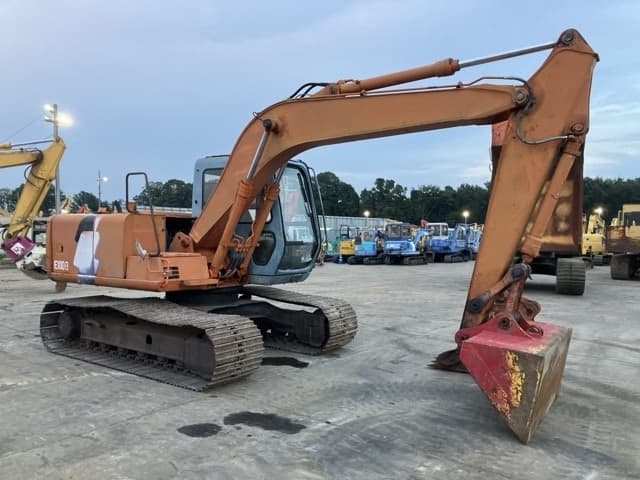 EXCAVATOR — Auction (lot 8458-461)