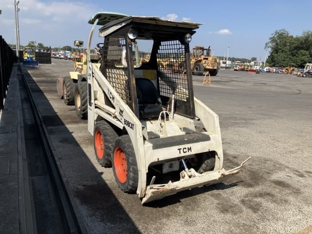 SKID STEER LOADER — Auction (lot 8458-47)