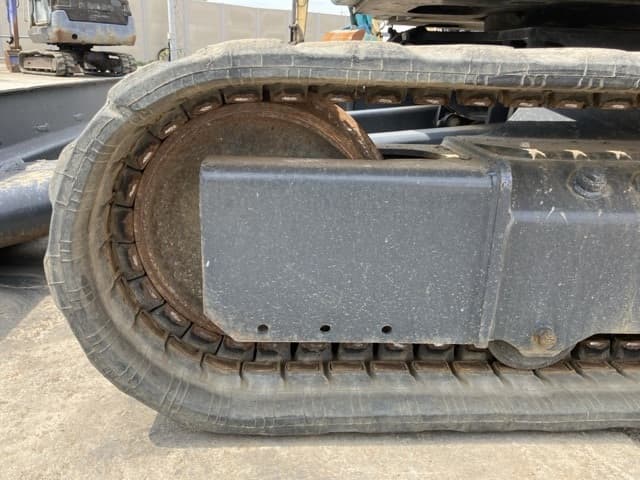 MINI EXCAVATOR — Auction (lot 8458-474)