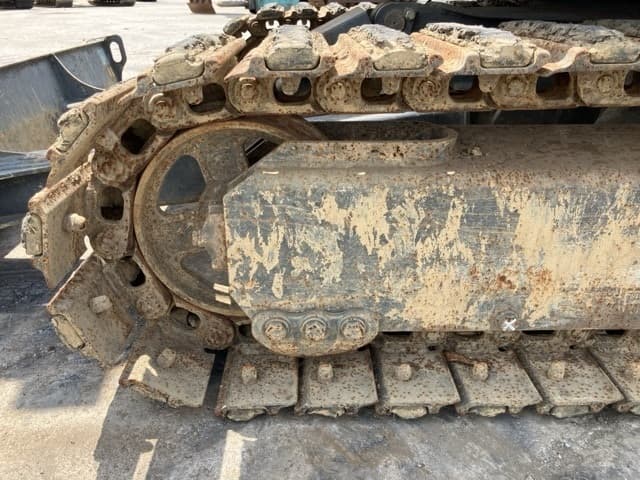 MINI EXCAVATOR — Auction (lot 8458-477)