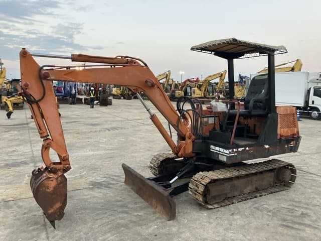 MINI EXCAVATOR — Auction (lot 8458-478)