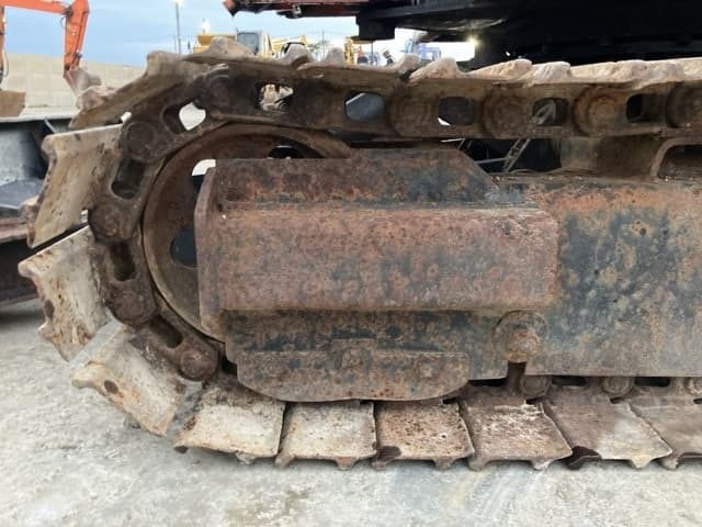 MINI EXCAVATOR — Auction (lot 8458-478)