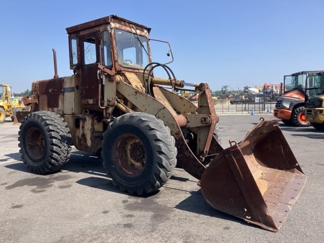 WHEEL LOADER — Auction (lot 8458-48)