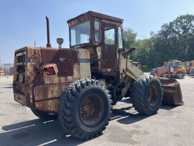 WHEEL LOADER — Auction (lot 8458-48)