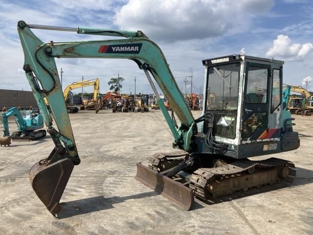 MINI EXCAVATOR — Auction (lot 8458-484)