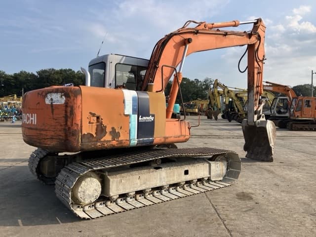 EXCAVATOR — Auction (lot 8458-49)