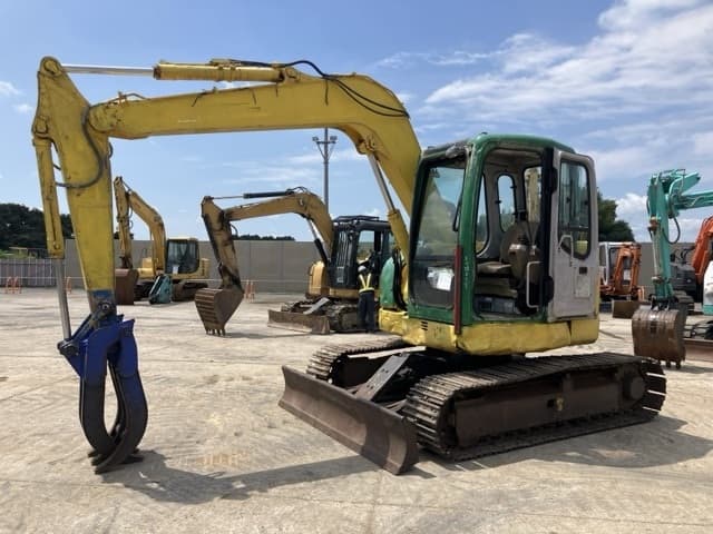 EXCAVATOR — Auction (lot 8458-492)