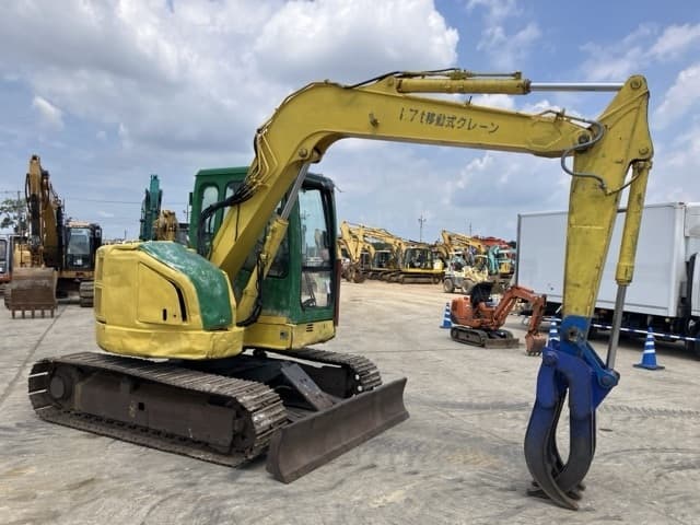 EXCAVATOR — Auction (lot 8458-492)