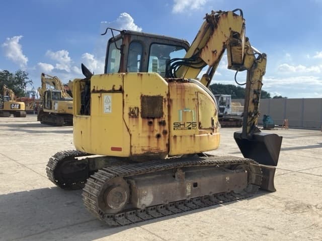 EXCAVATOR — Auction (lot 8458-493)