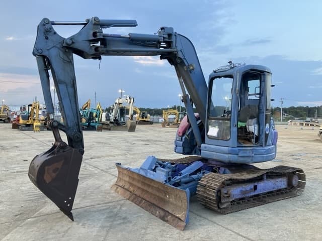 EXCAVATOR — Auction (lot 8458-494)