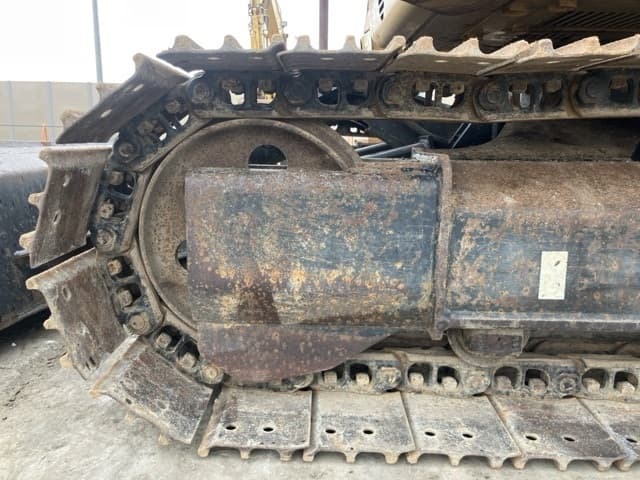 EXCAVATOR — Auction (lot 8458-495)