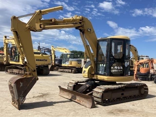 EXCAVATOR — Auction (lot 8458-497)