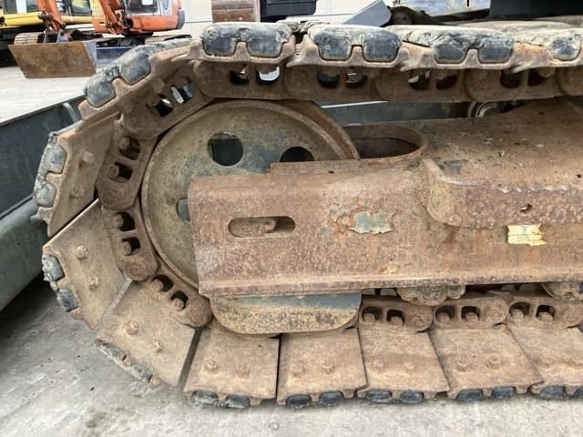 EXCAVATOR — Auction (lot 8458-499)