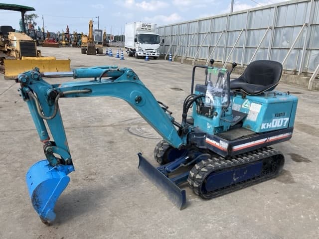 MINI EXCAVATOR — Auction (lot 8458-5)