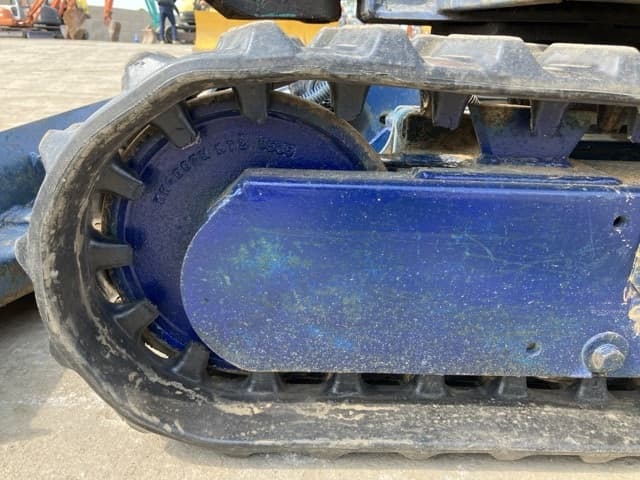 MINI EXCAVATOR — Auction (lot 8458-5)