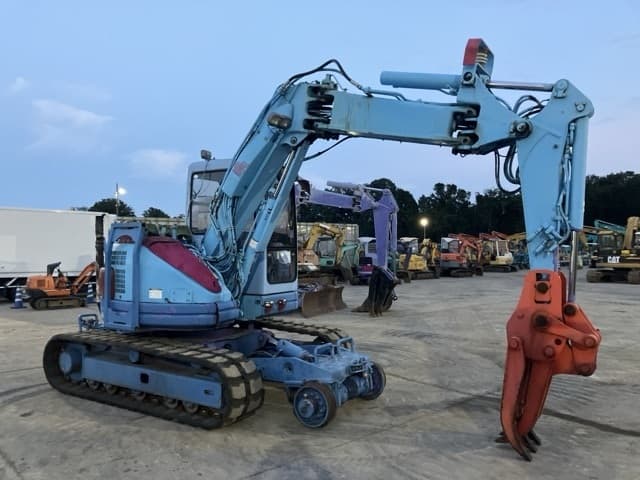 EXCAVATOR — Auction (lot 8458-500)