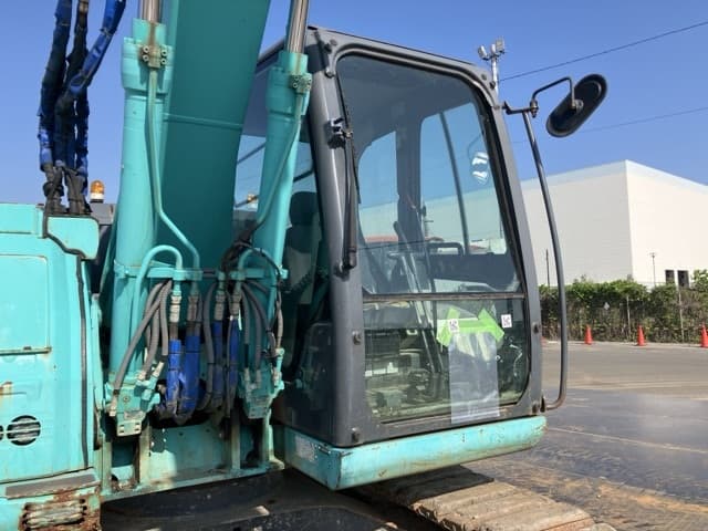 EXCAVATOR — Auction (lot 8458-50001)