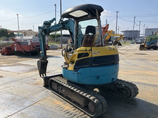 MINI EXCAVATOR — Auction (lot 8458-50003)