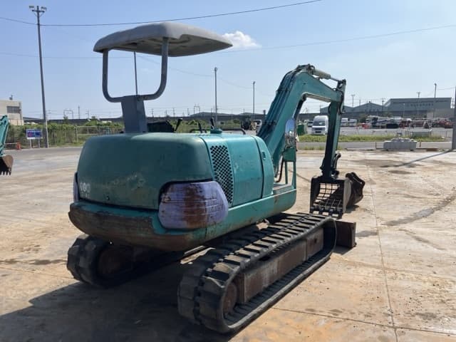 MINI EXCAVATOR — Auction (lot 8458-50005)