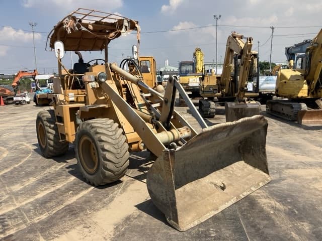 WHEEL LOADER — Auction (lot 8458-50008)