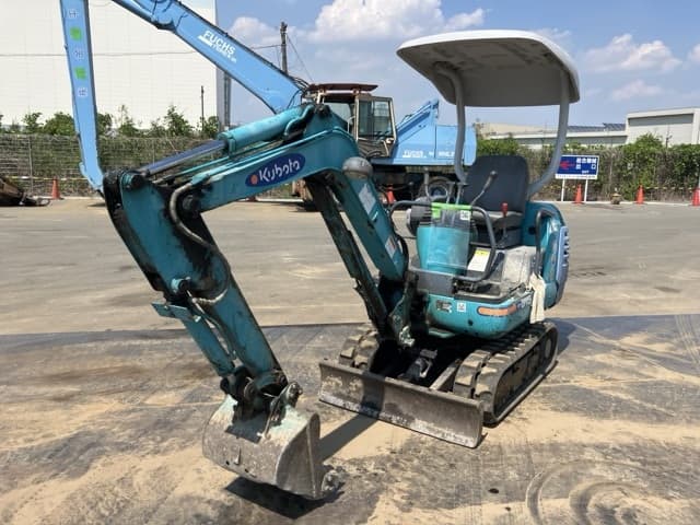 MINI EXCAVATOR — Auction (lot 8458-50009)