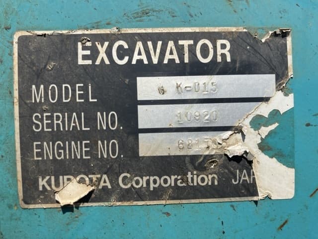 MINI EXCAVATOR — Auction (lot 8458-50009)