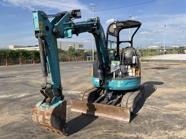 MINI EXCAVATOR — Auction (lot 8458-50011)