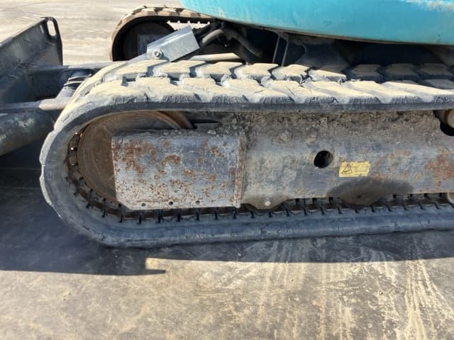 MINI EXCAVATOR — Auction (lot 8458-50011)