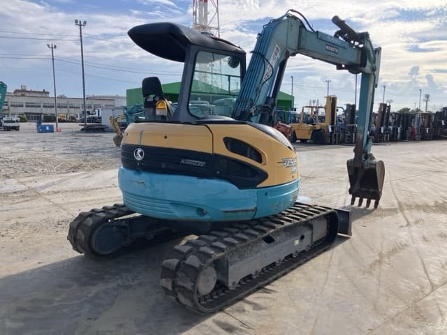 MINI EXCAVATOR — Auction (lot 8458-50012)