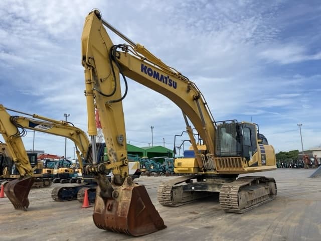 EXCAVATOR — Auction (lot 8458-50014)