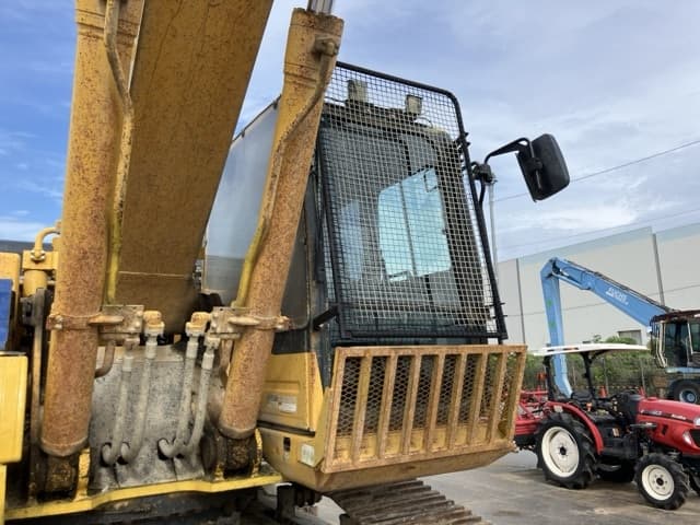 EXCAVATOR — Auction (lot 8458-50014)