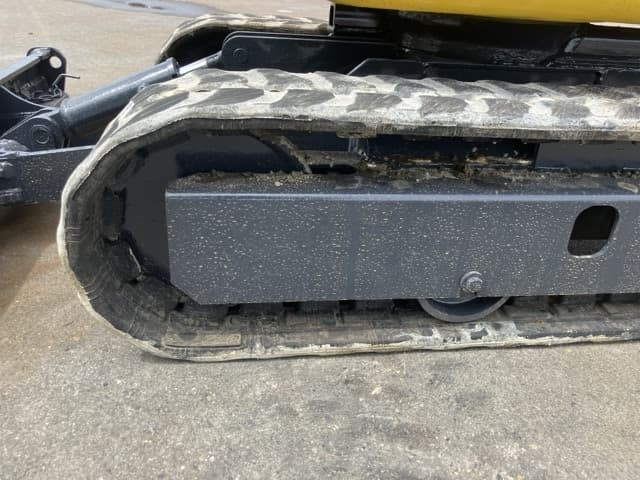 MINI EXCAVATOR — Auction (lot 8458-50019)