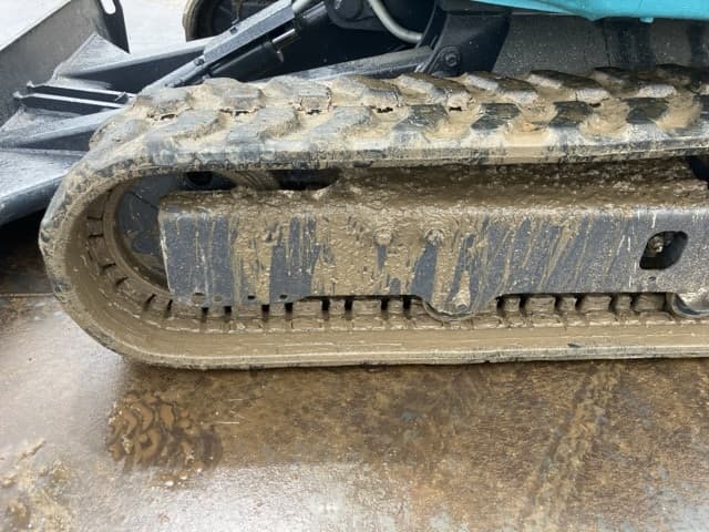 MINI EXCAVATOR — Auction (lot 8458-50021)