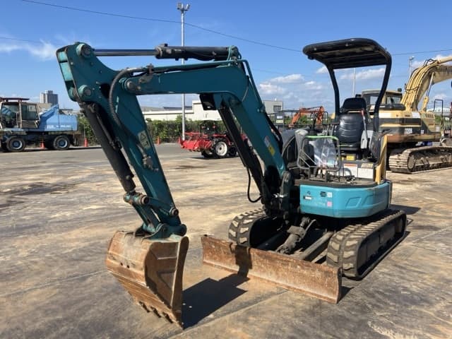 MINI EXCAVATOR — Auction (lot 8458-50027)